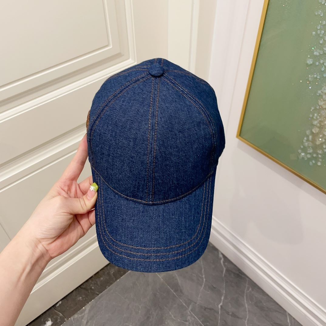 Miu Miu Caps